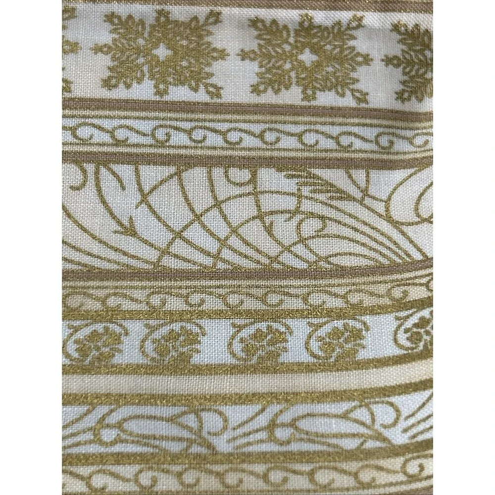 Hoffman Quilting Fabric Holiday Splendor Christmas Gold Fancy Strips 22